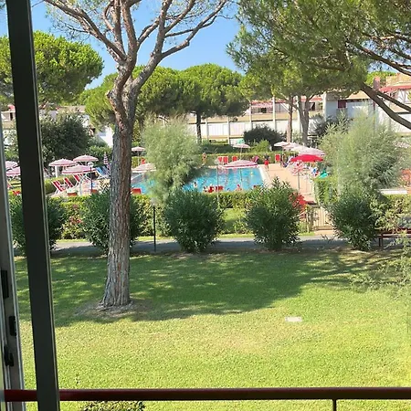Casina Mare Bibbona Apartment Marina Di Bibbona Exterior photo